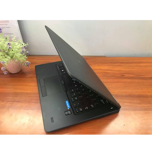 Dell XPS13 9350 i7 touch 3K