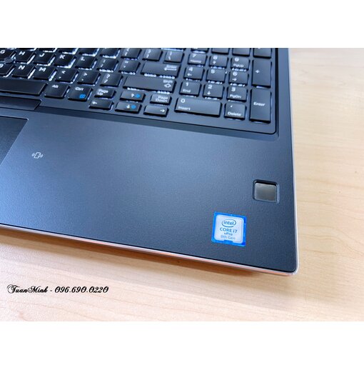 Dell Precision 7530 US Core i7 8850H Card P1000
