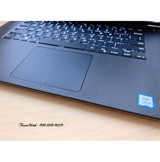 Dell Precision 5530 Core i9 8950HK Card P2000