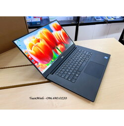 Dell XPS 15 9560 Core i7 7700HQ