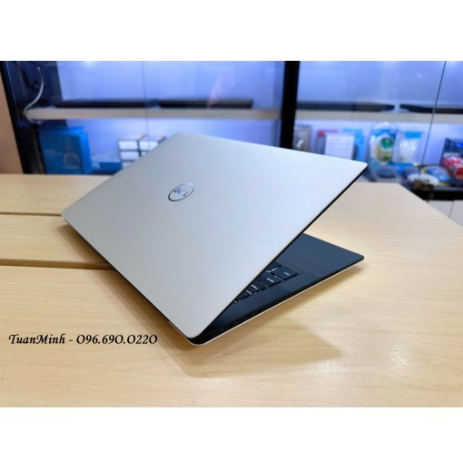 Dell XPS 13 9370 bản Mỹ Core i5 màn 4K
