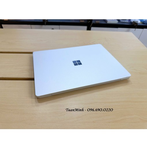 Surface Laptop Go 2