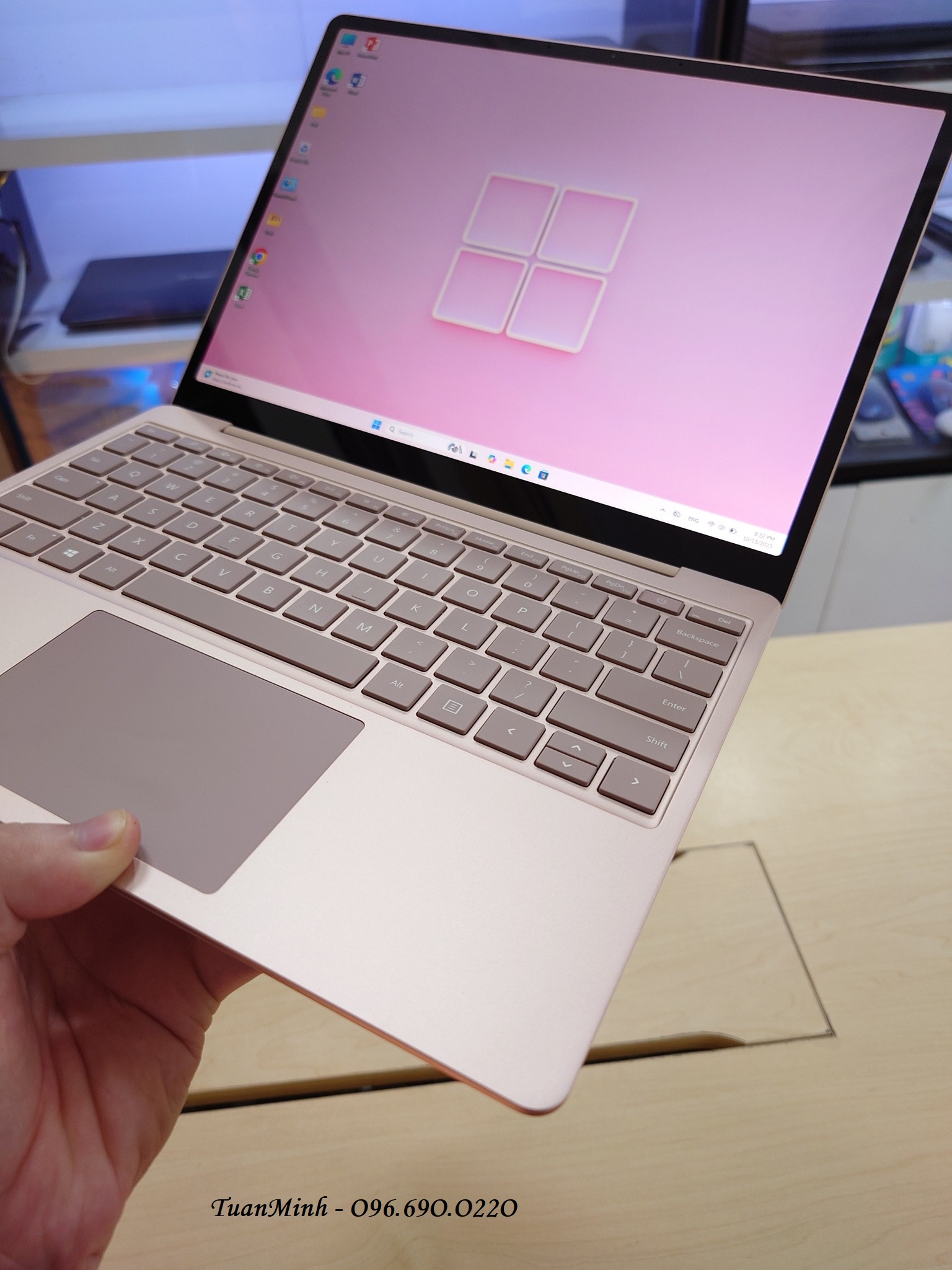 Surface Laptop Go 1943 – Core i5, RAM 8GB, SSD 128GB, cảm ứng siêu