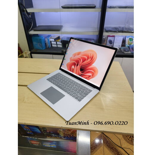 Surface Laptop 3 Core i7 1065G7 15 inch 2K Touch