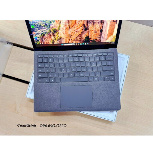 Surface Laptop 4