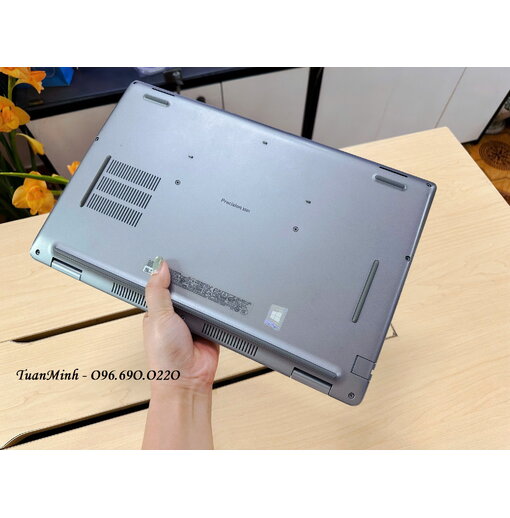 Dell Precision 3561 Core i7 11850H mạnh mẽ