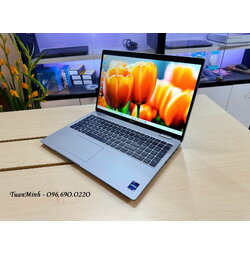Dell Precision 3570 Core i7 1255U