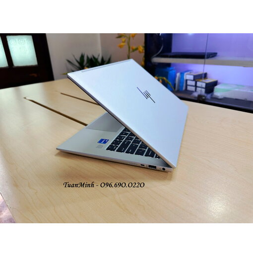 HP elitebook 840 G9