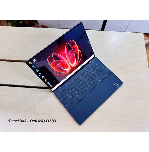Dell XPS 13 Plus 9320 Core i7-1280P RAM 32GB SSD 1TB 13.4 inch 3.5K OLED Touch