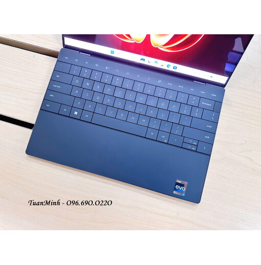 Dell XPS 13 Plus 9320 Core i7-1280P RAM 32GB SSD 1TB 13.4 inch 3.5K OLED Touch